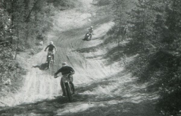 Hyvinkää Erkylän Lukot GP-250 1969 kovaa kisaa